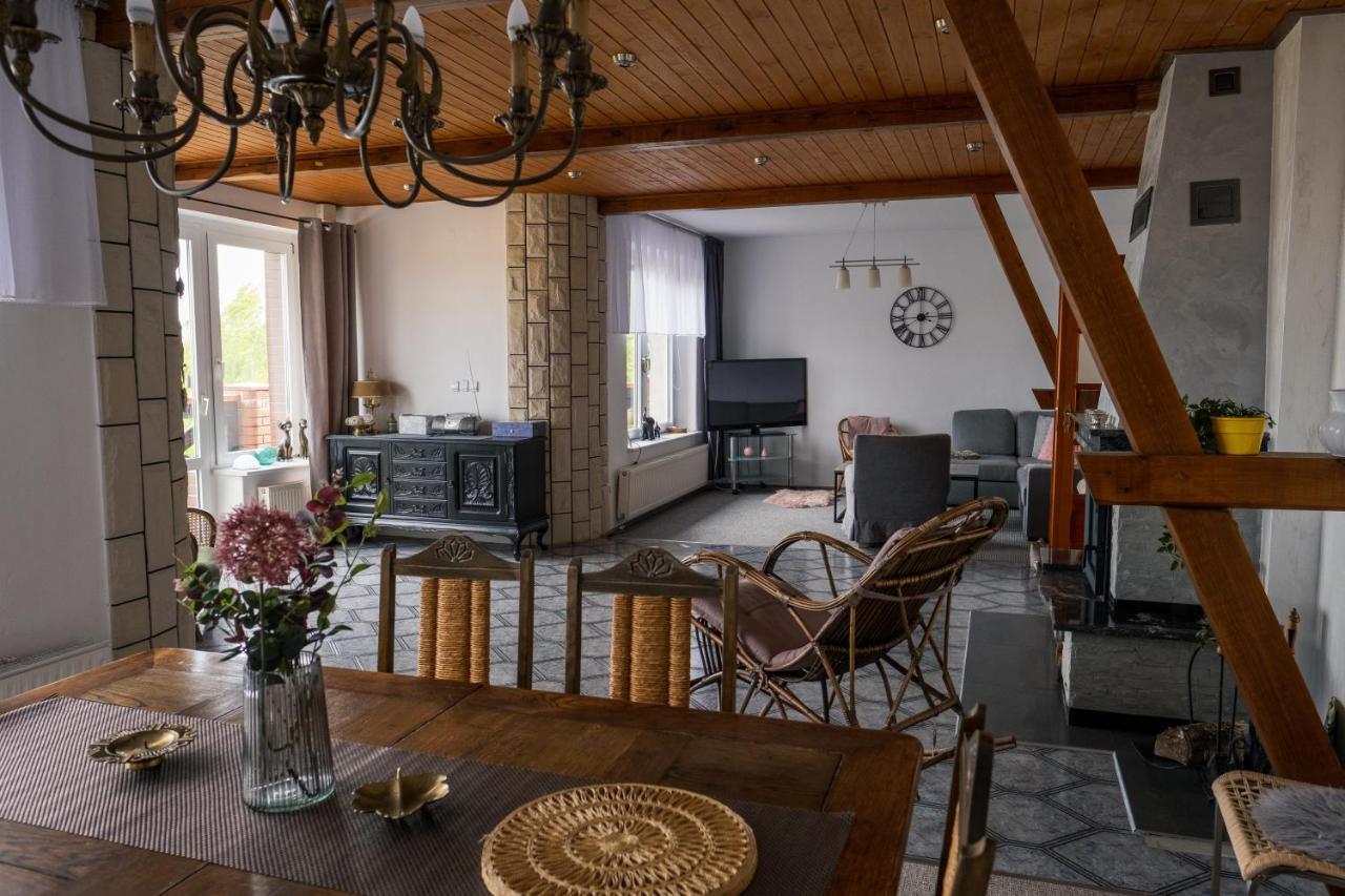 Dom Na Wzgorzu Z Widokiem Na Jezioro Z Balia I Sauna Lipnica  Esterno foto