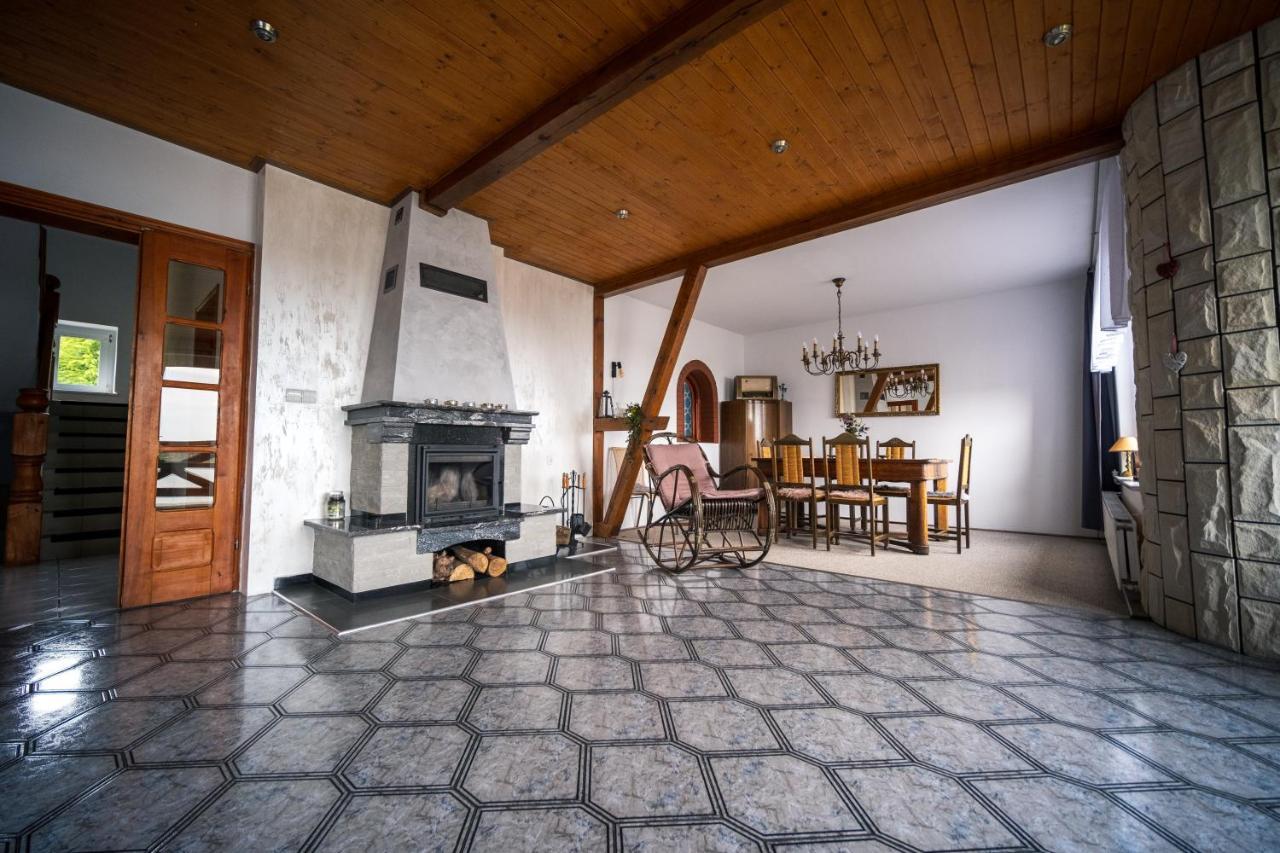 Dom Na Wzgorzu Z Widokiem Na Jezioro Z Balia I Sauna Lipnica  Esterno foto