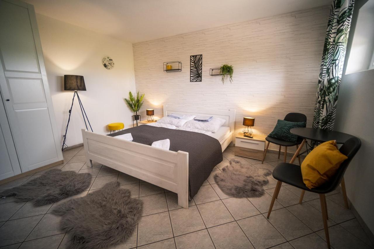 Dom Na Wzgorzu Z Widokiem Na Jezioro Z Balia I Sauna Lipnica  Esterno foto